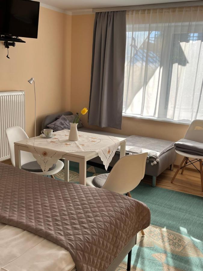 Pensjonat Victoria Hotel Miedzyzdroje Bagian luar foto