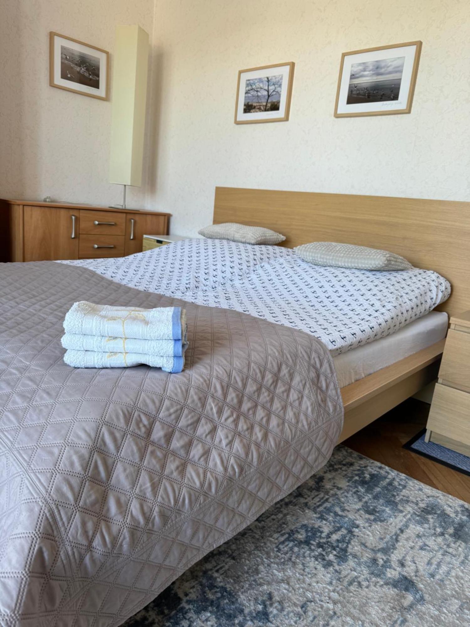 Pensjonat Victoria Hotel Miedzyzdroje Bagian luar foto